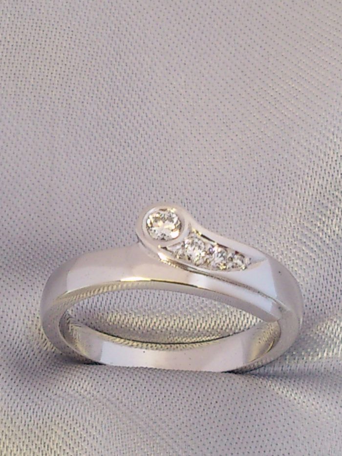 Diamond Comet Ring