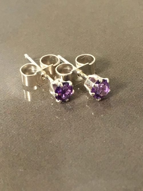 Amethyst studs