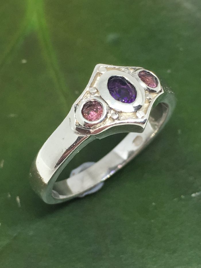 Silver Art Deco Amethyst & Tourmaline Ring - Image 2