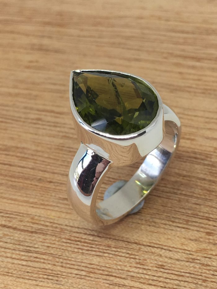 Pear Peridot Ring