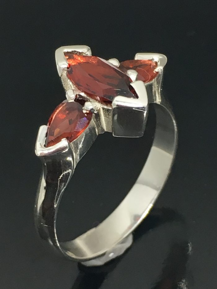 Garnet Ring - Image 2