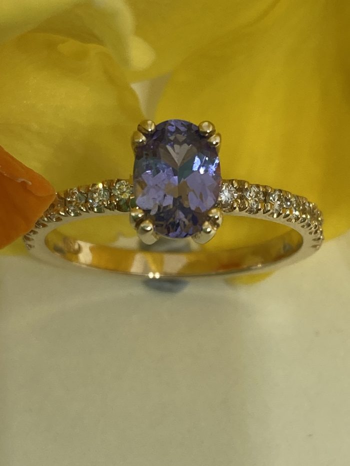 Sapphire and Diamond Ring - Image 3