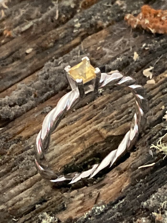 Yellow Sapphire Ring - Image 2