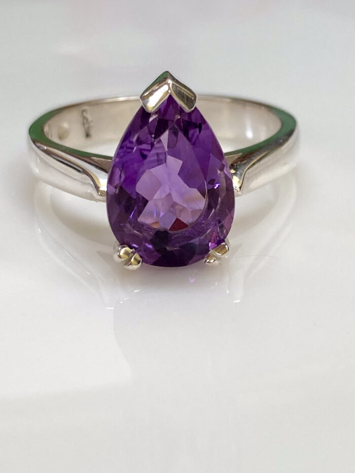Pear Amethyst Ring