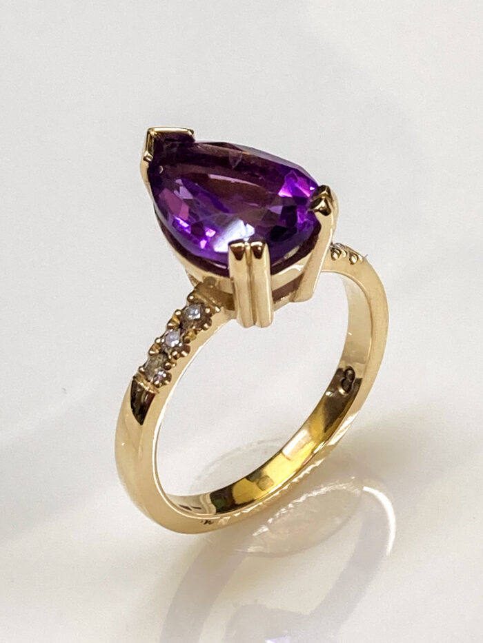 Pear Amethyst & Diamond Ring - Image 3
