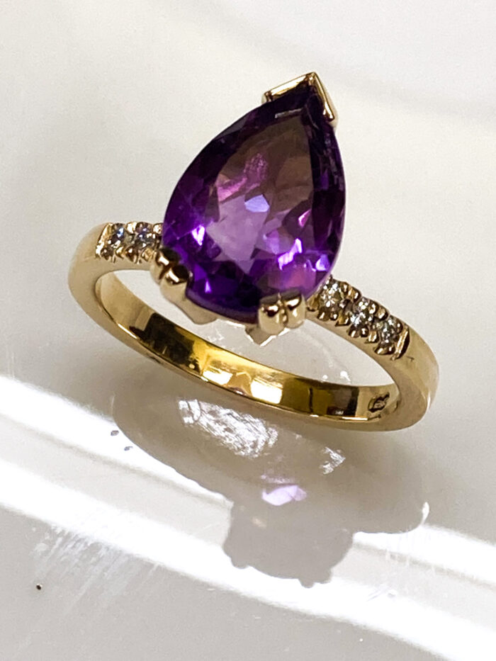 Pear Amethyst & Diamond Ring - Image 2