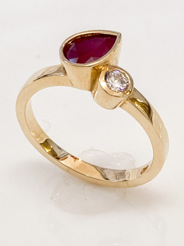 Pear Ruby & Diamond Ring - Image 2