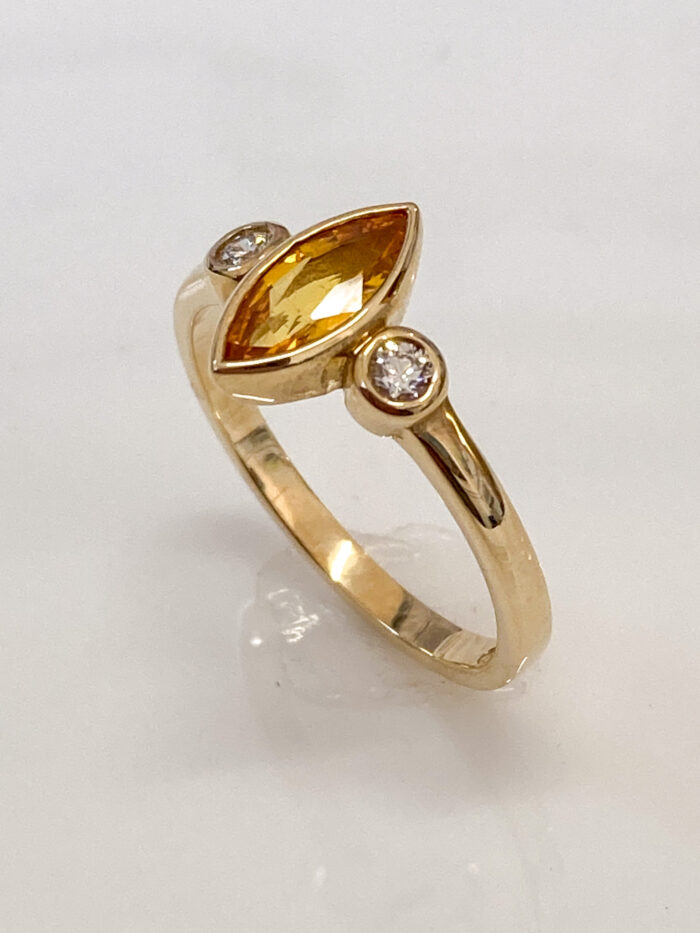 Yellow Sapphire & Diamond Ring - Image 2