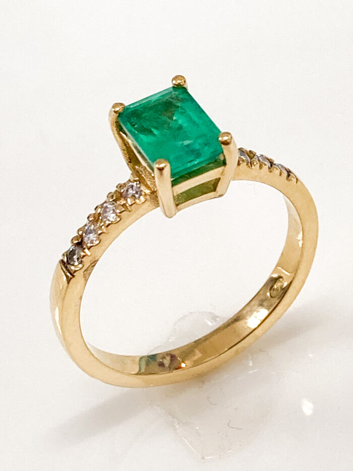 Emerald & Diamond Ring - Image 4