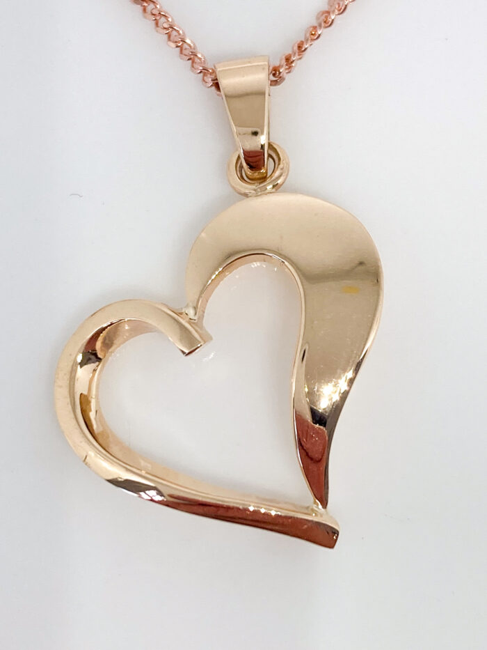 Rose Gold Heart Pendant - Image 2