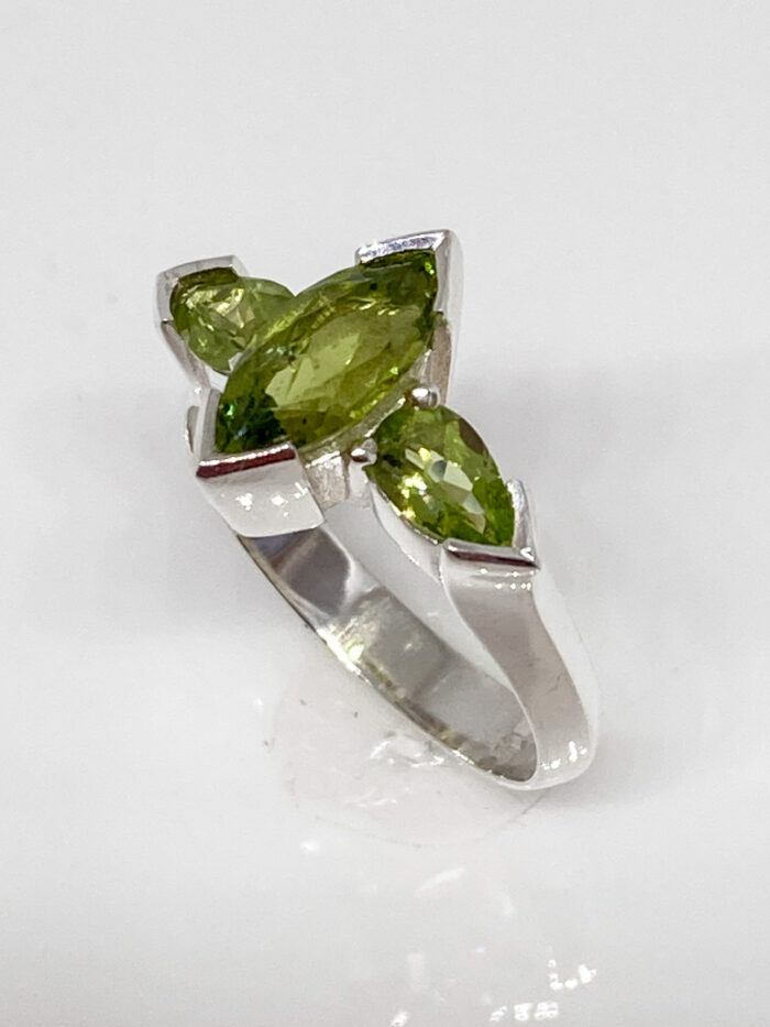 Peridot Ring - Image 2
