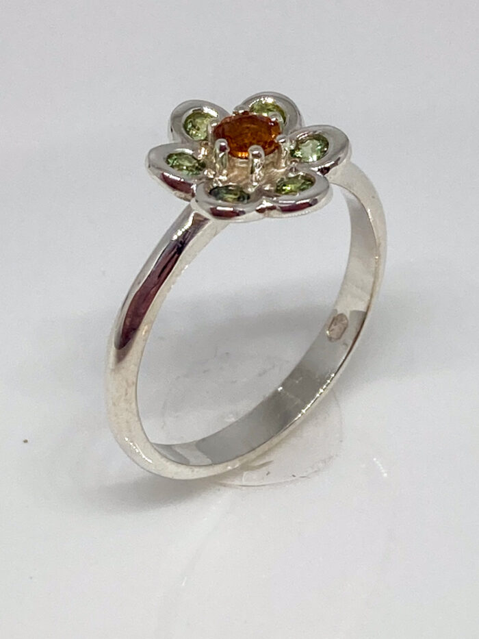 Flower Ring - Image 2